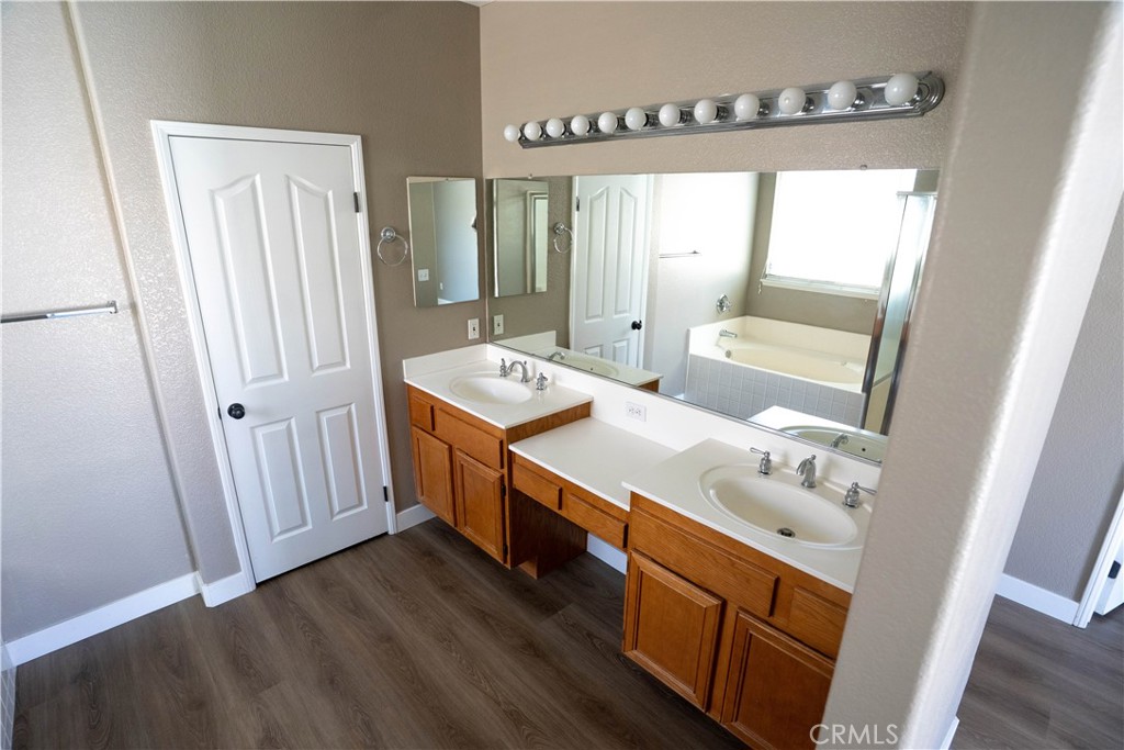 13822 Dodie Property Photo 28