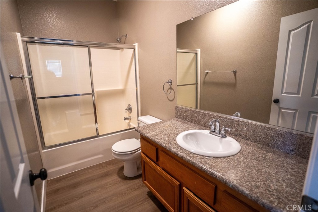 13822 Dodie Property Photo 32