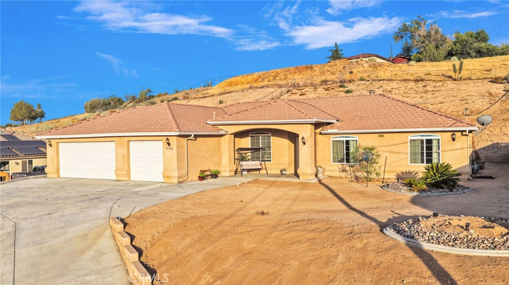 17725 Bangor Property Photo 1