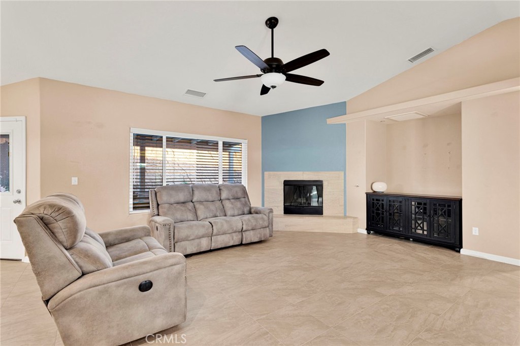 17725 Bangor Property Photo 9
