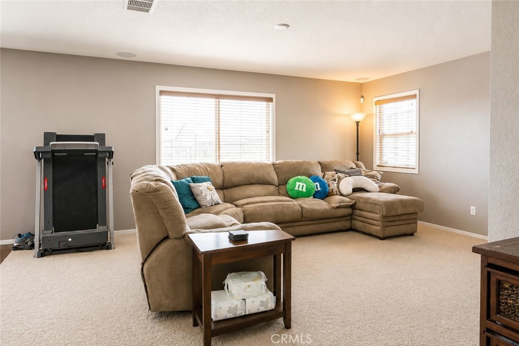 12395 Griffin Property Photo 5