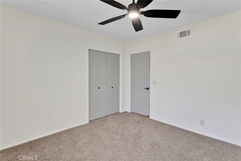 270 E 13th Street Property Photo 15