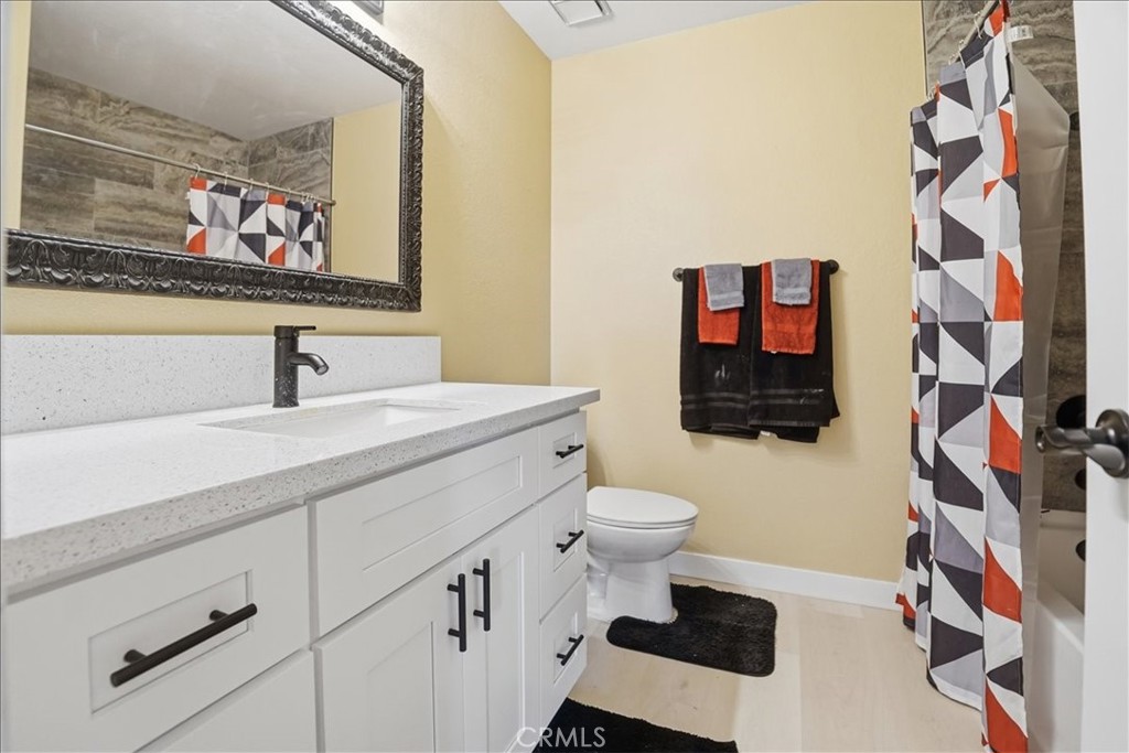 10911 Caribou Avenue Property Photo 14