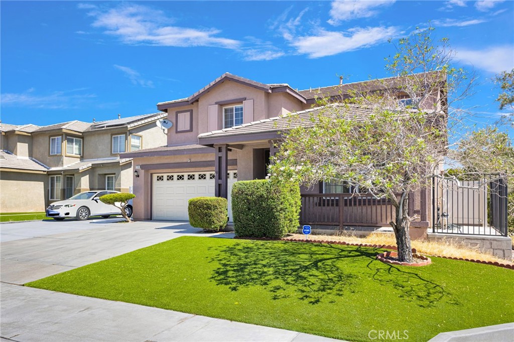 12388 Falena Property Photo 2