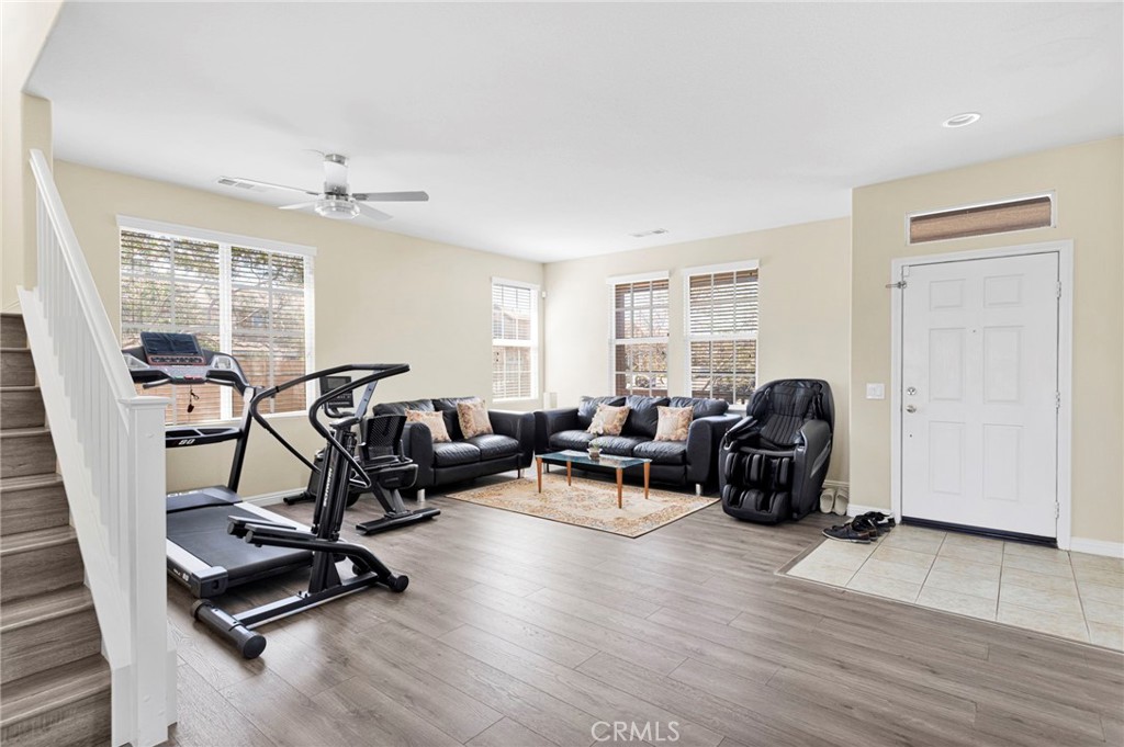 12388 Falena Property Photo 6