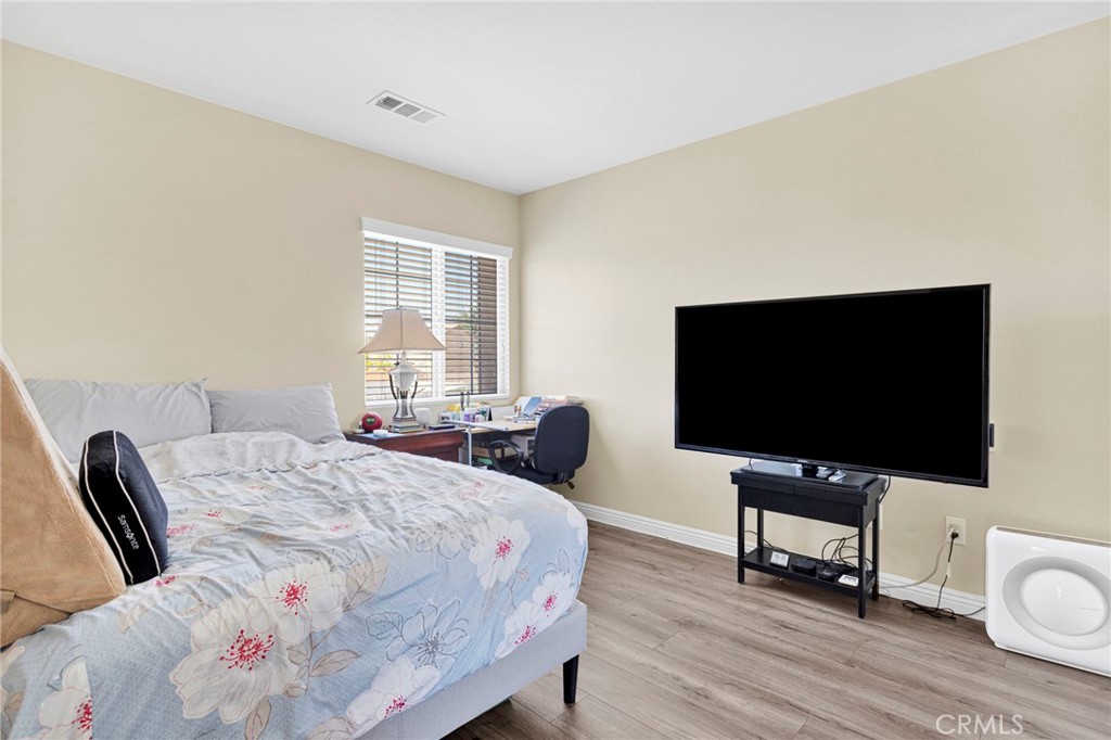 12388 Falena Property Photo 18
