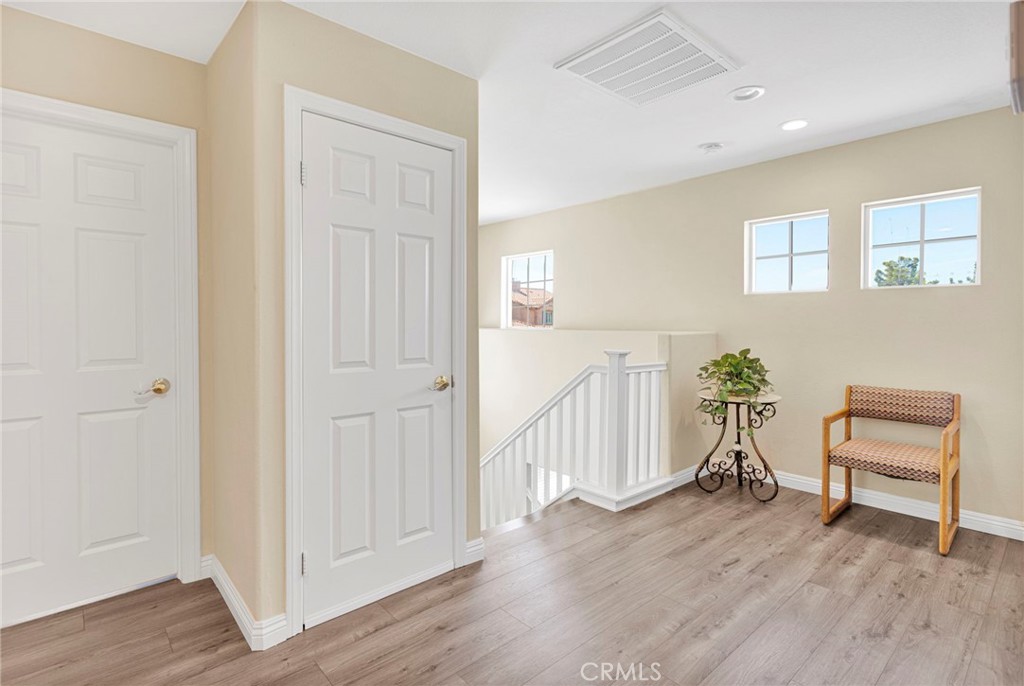12388 Falena Property Photo 20
