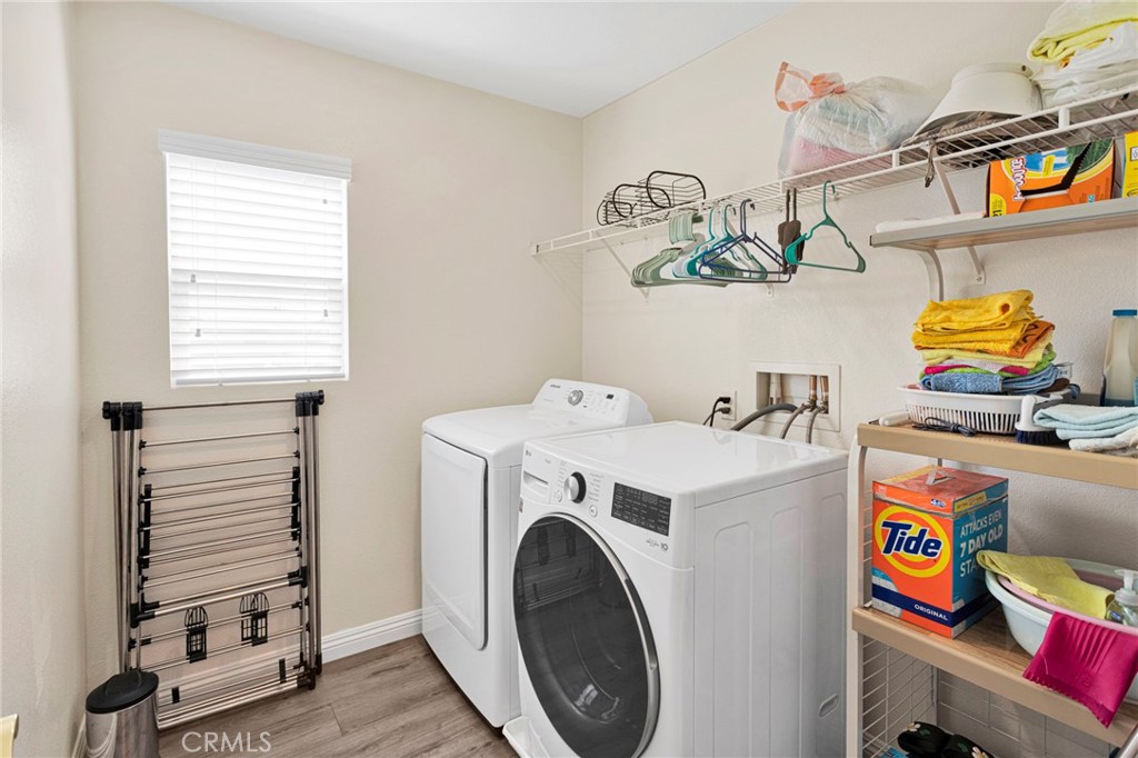 12388 Falena Property Photo 31