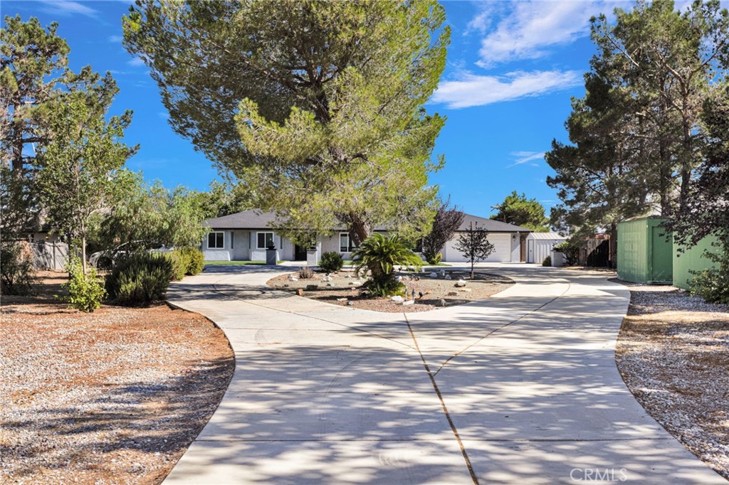 18287 Ranchero Road Property Photo 7