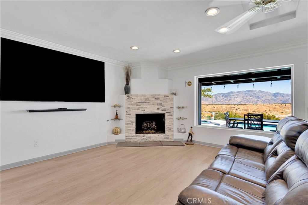 18287 Ranchero Road Property Photo 19