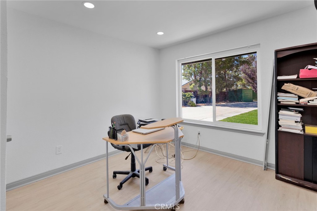 18287 Ranchero Road Property Photo 37