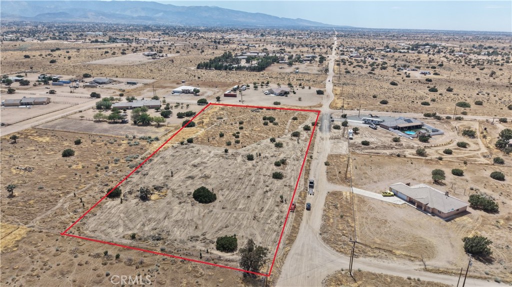 111 Smoke Tree Road Property Photo 3