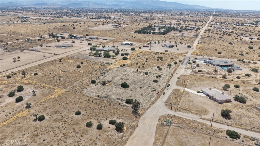 111 Smoke Tree Road Property Photo 4