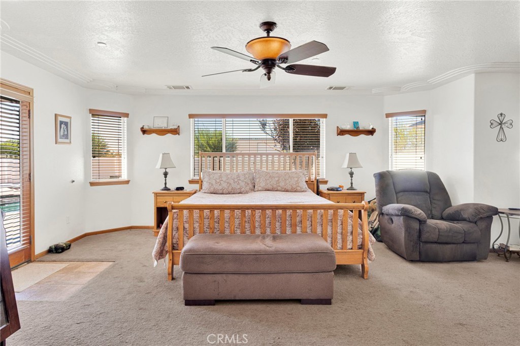 10525 Mono Property Photo 32