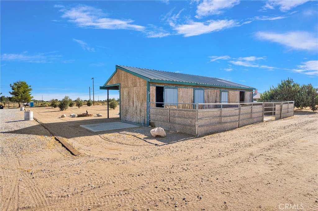 10525 Mono Property Photo 55