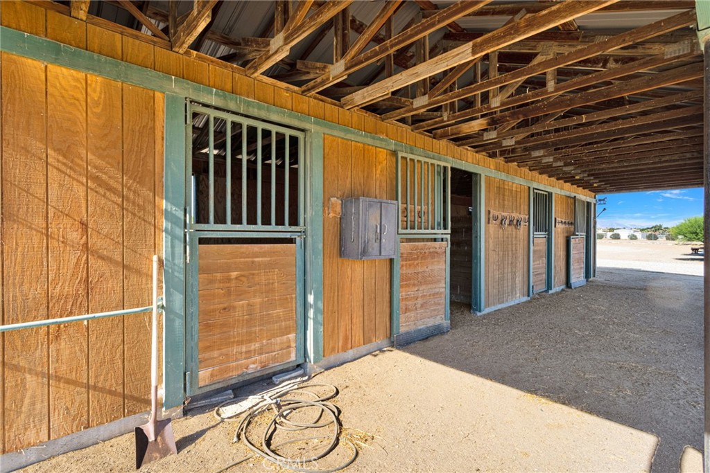 10525 Mono Property Photo 59