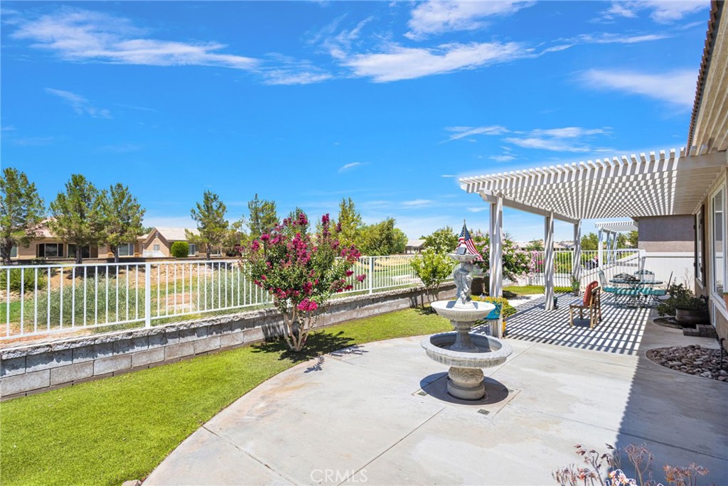10402 Nobleton Property Photo 38