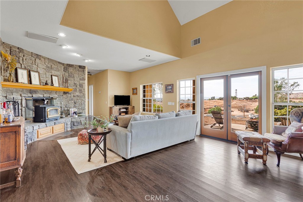 31120 Kelstar Property Photo 8