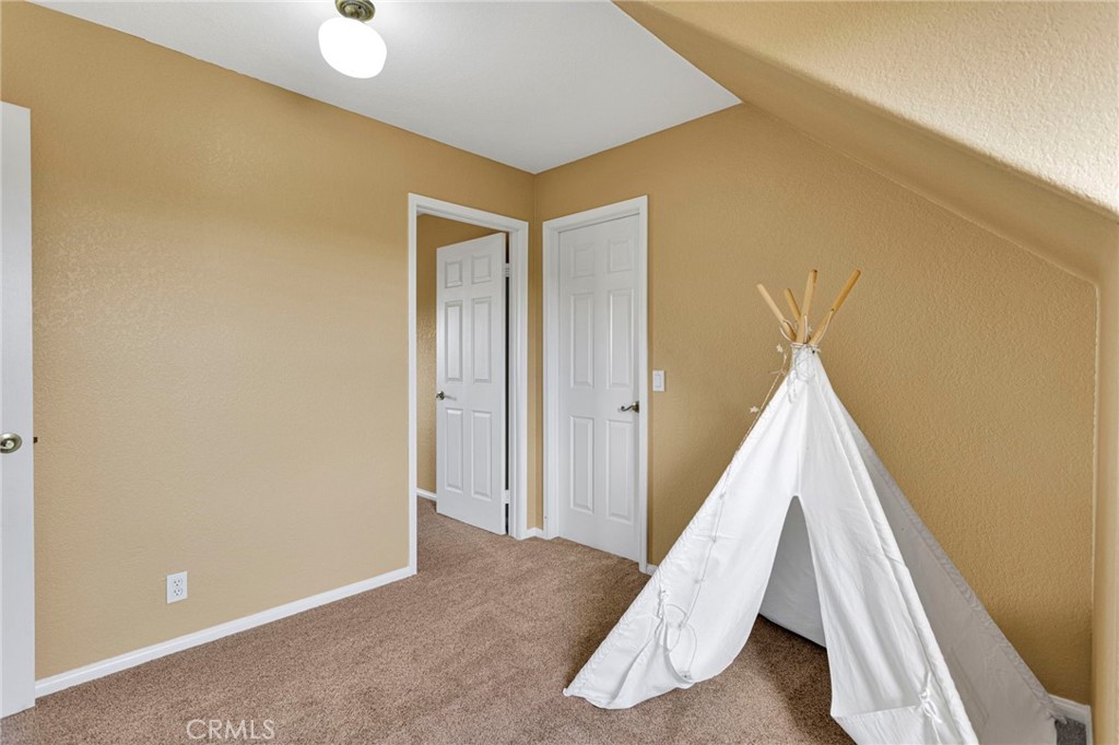 31120 Kelstar Property Photo 35