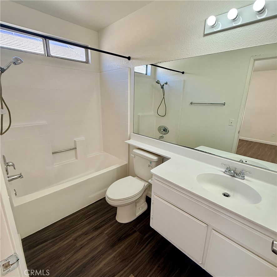 11017 Desert Rose Property Photo 32