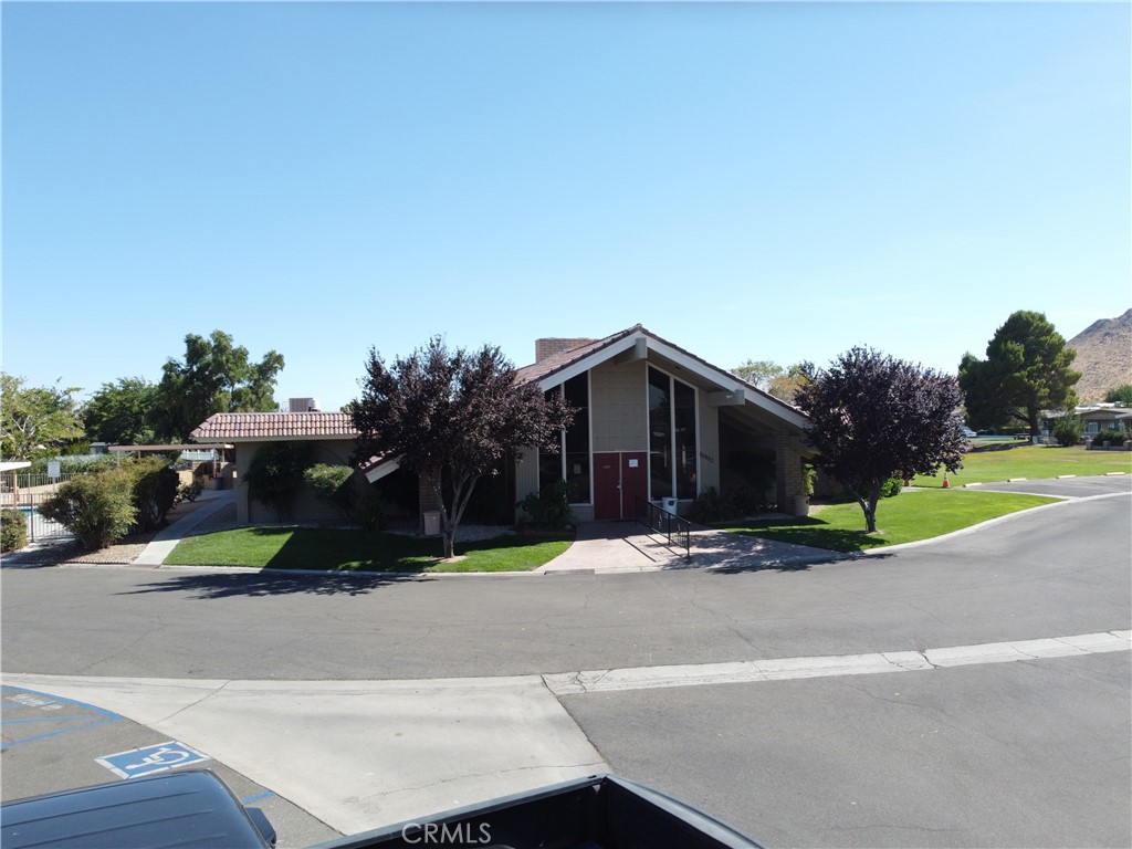 20683 Waalew Road B68 Property Photo 16