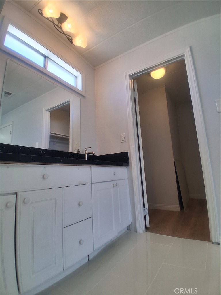 20683 Waalew Road B68 Property Photo 44