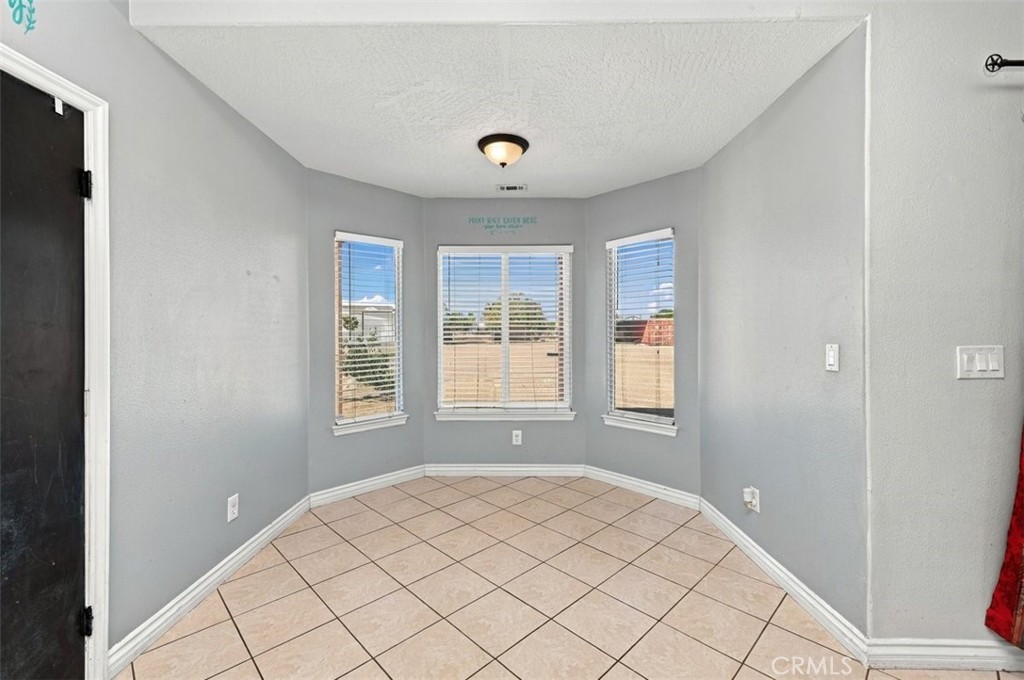 8188 Turko Avenue Property Photo 9