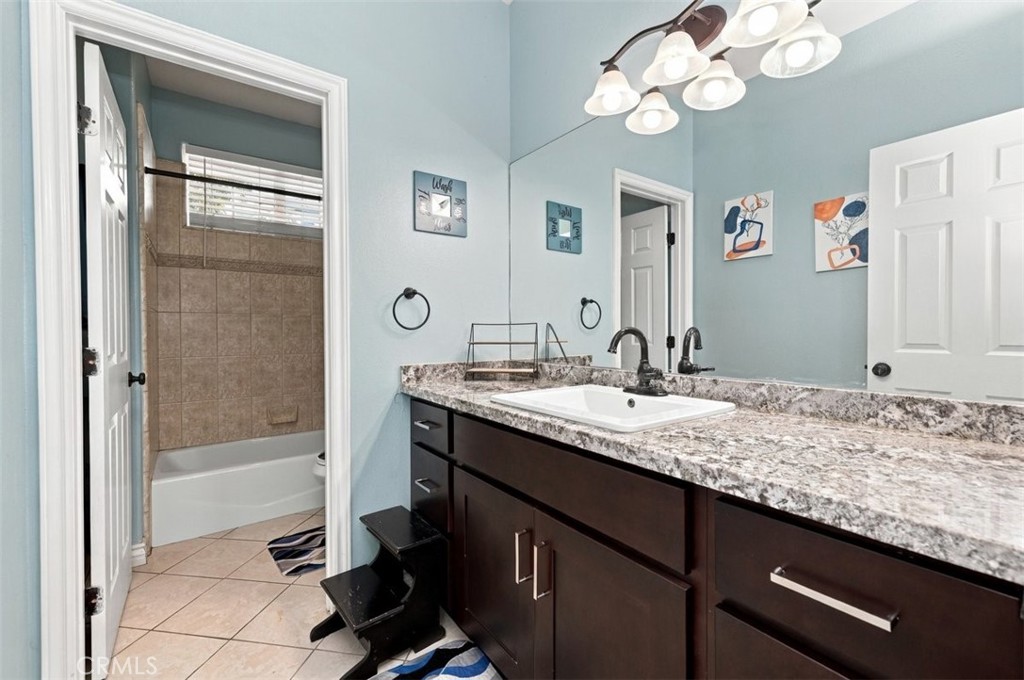 8188 Turko Avenue Property Photo 12