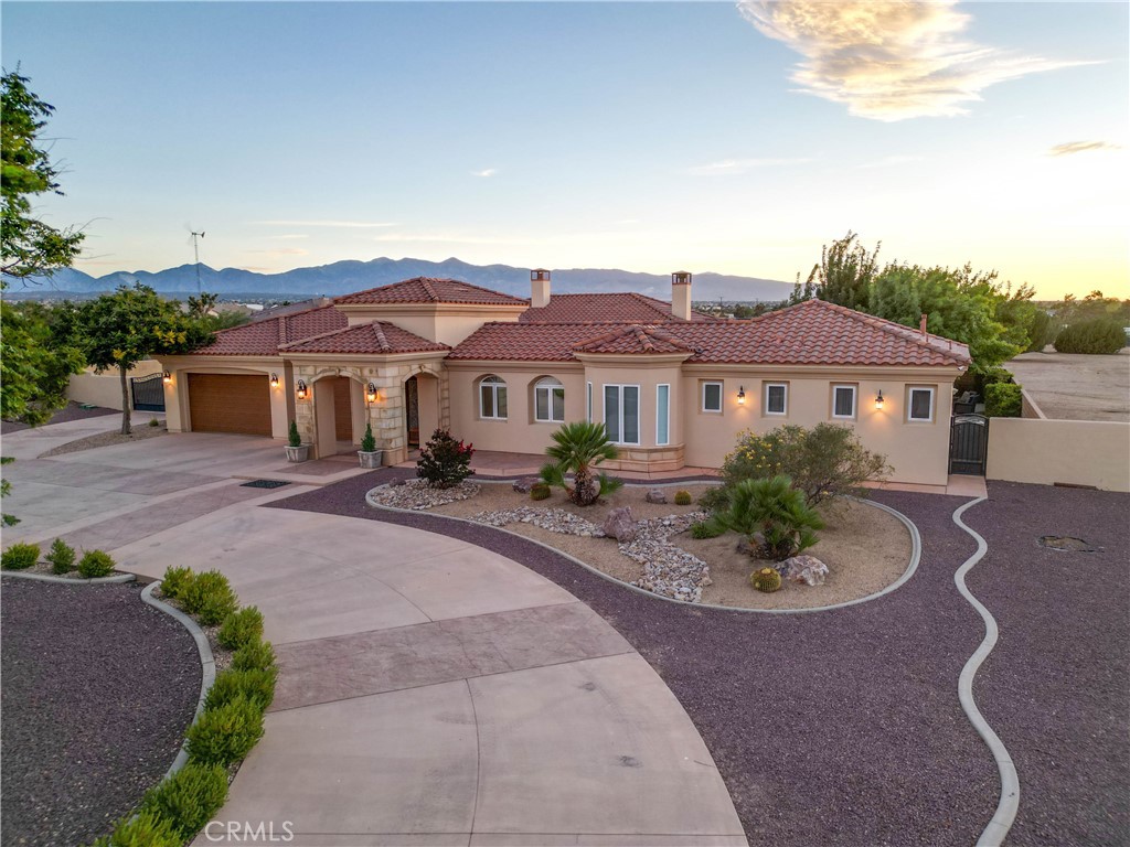 10230 Bellflower Street Property Photo 1