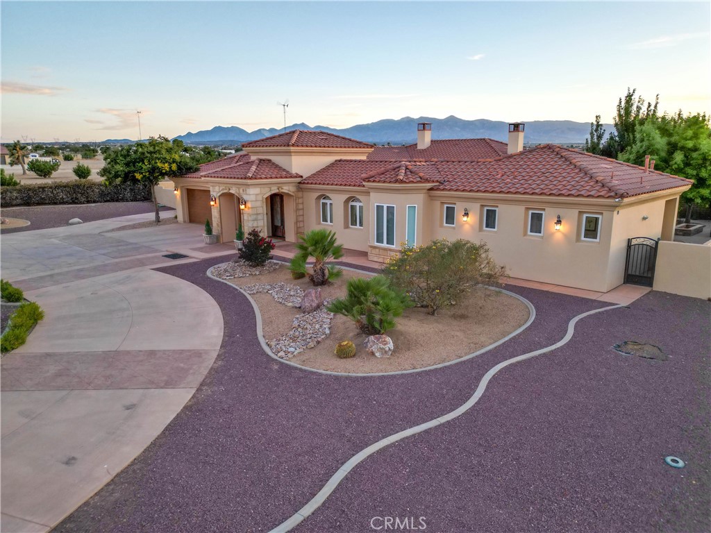 10230 Bellflower Street Property Photo 3