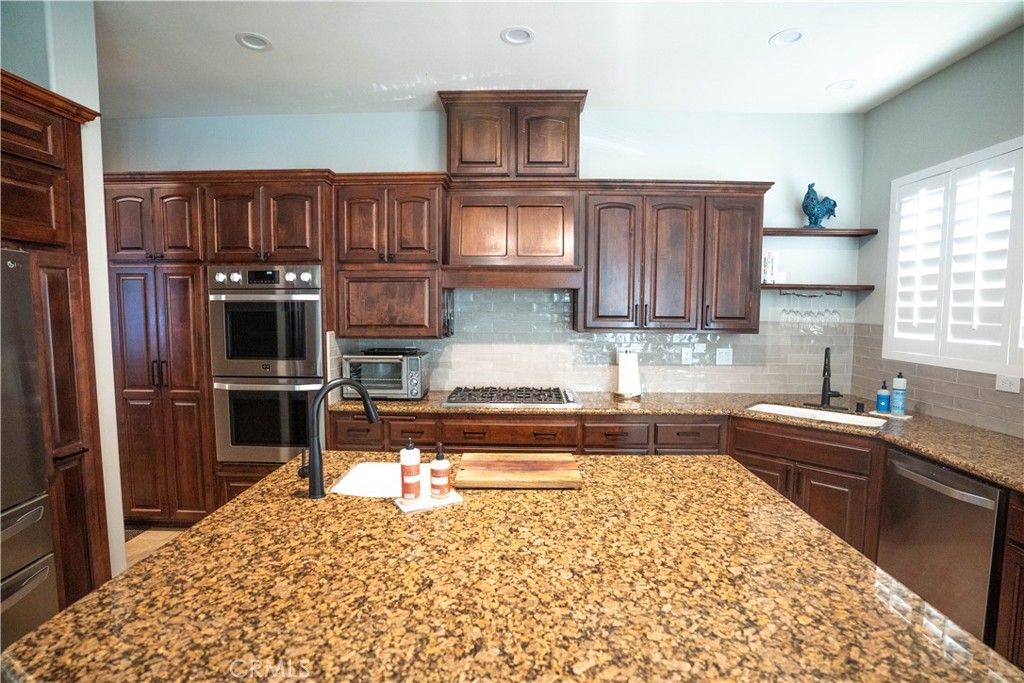 10230 Bellflower Street Property Photo 17