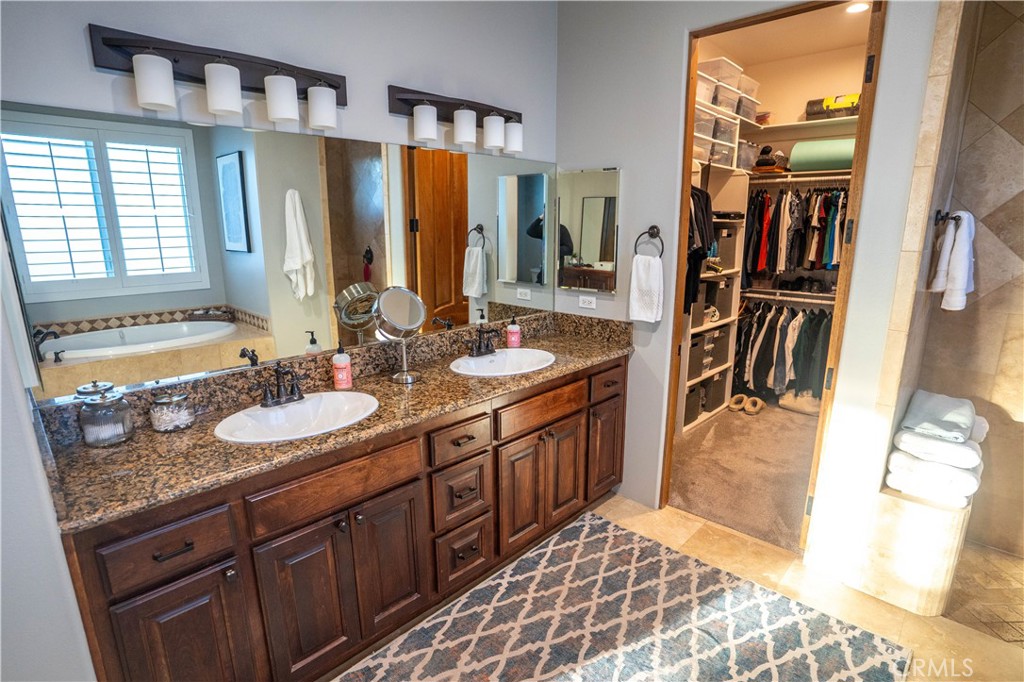 10230 Bellflower Street Property Photo 23