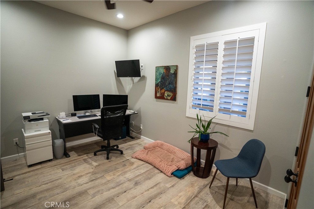 10230 Bellflower Street Property Photo 28