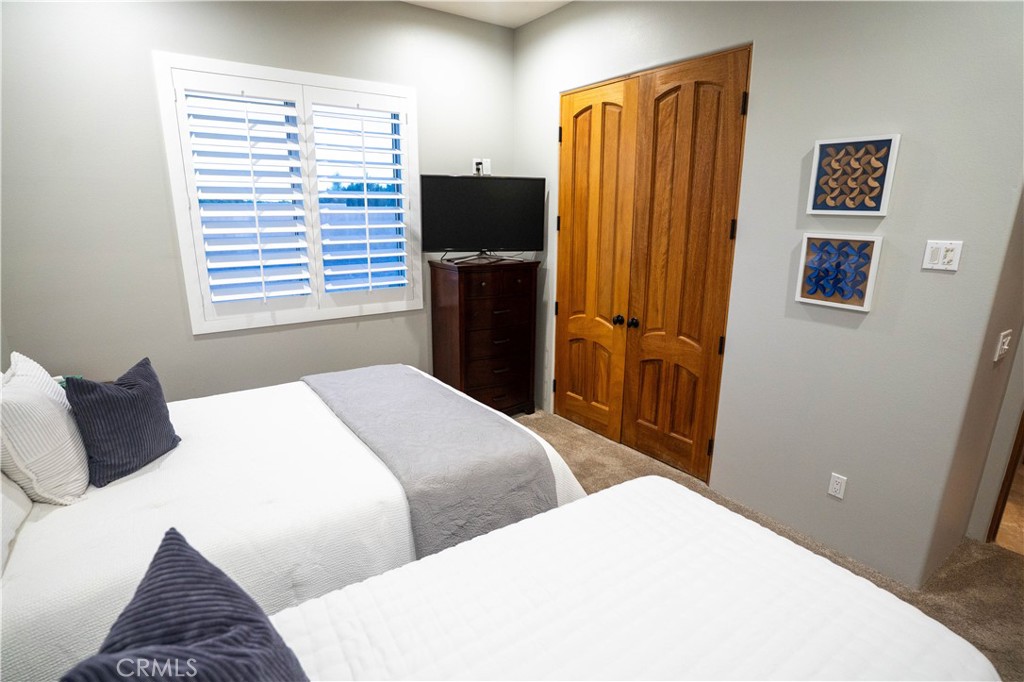10230 Bellflower Street Property Photo 31