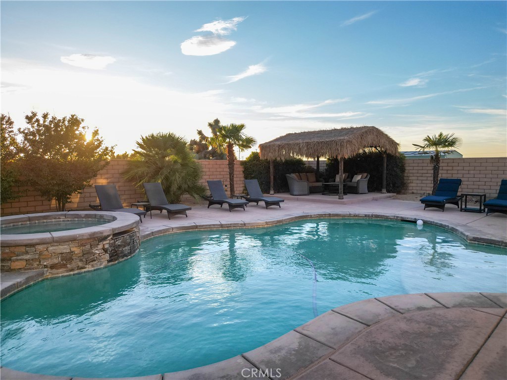 10230 Bellflower Street Property Photo 42