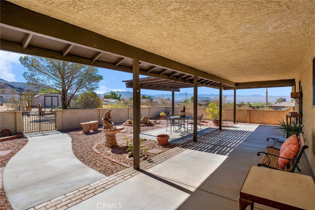 17239 Candlewood Property Photo 28