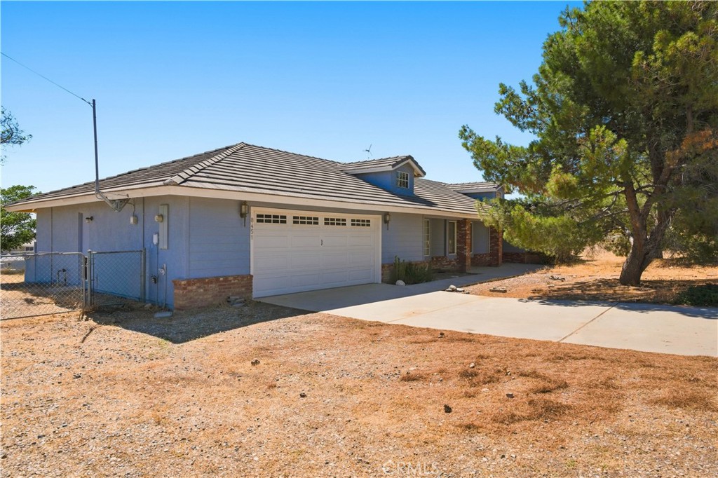 8451 Sky Harbor Property Photo 2