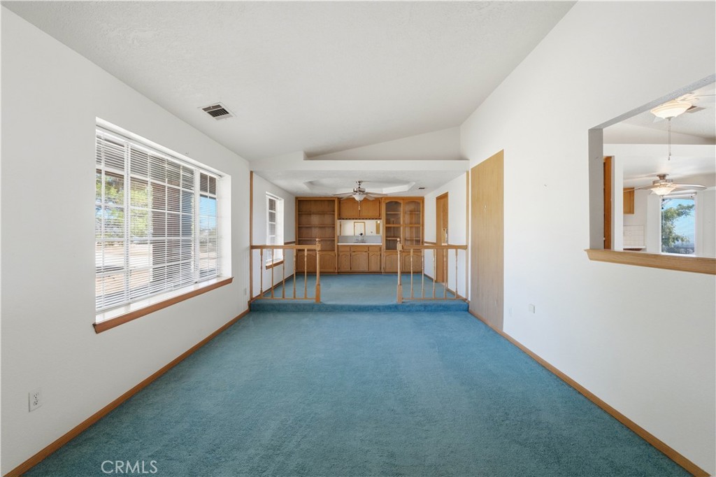 8451 Sky Harbor Property Photo 9
