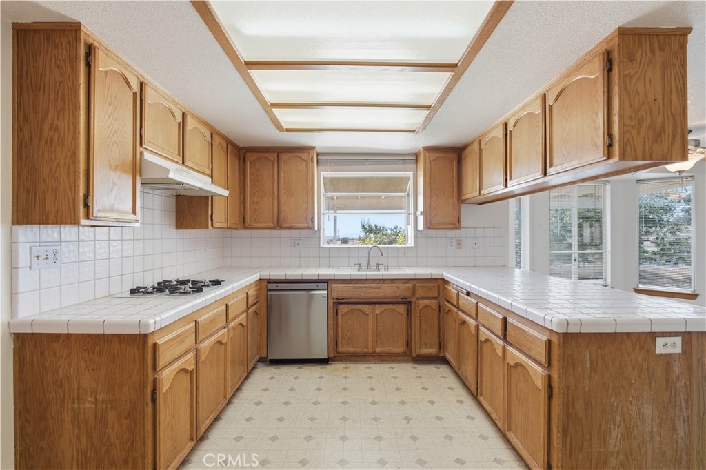 8451 Sky Harbor Property Photo 20