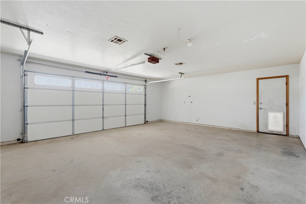 8451 Sky Harbor Property Photo 39