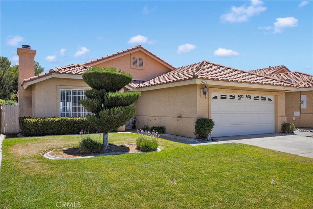 13455 Lakeside Drive Property Photo 3