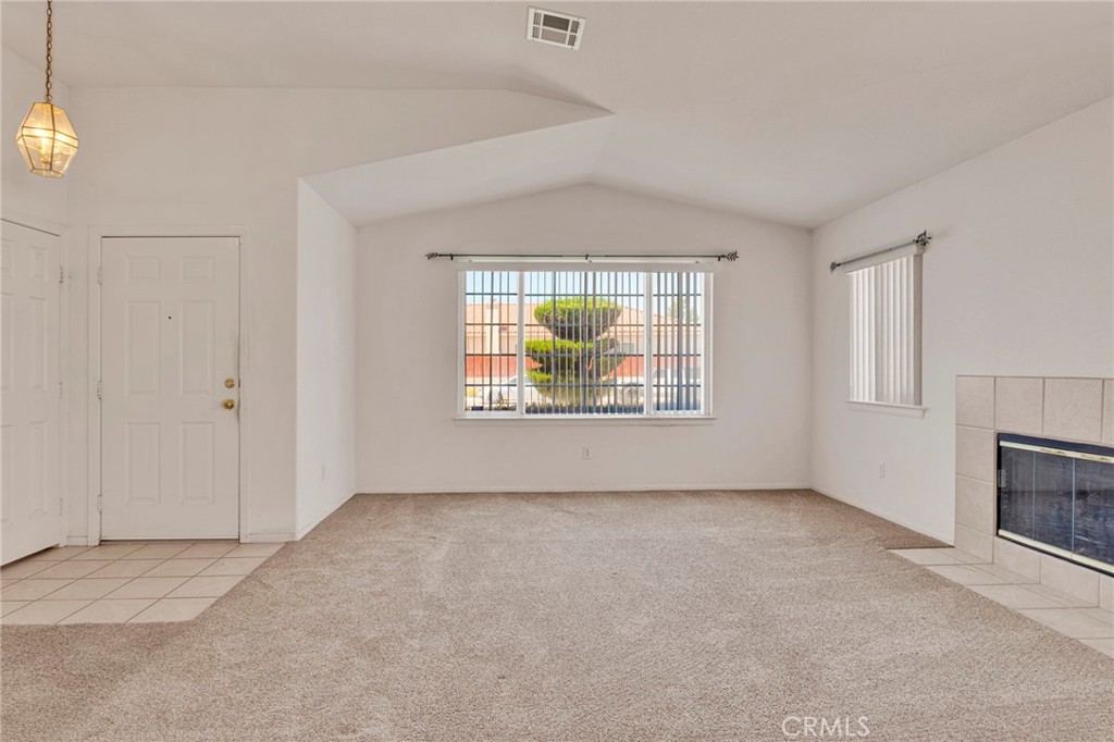 13455 Lakeside Drive Property Photo 6