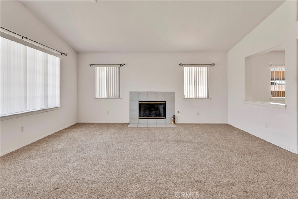 13455 Lakeside Drive Property Photo 9