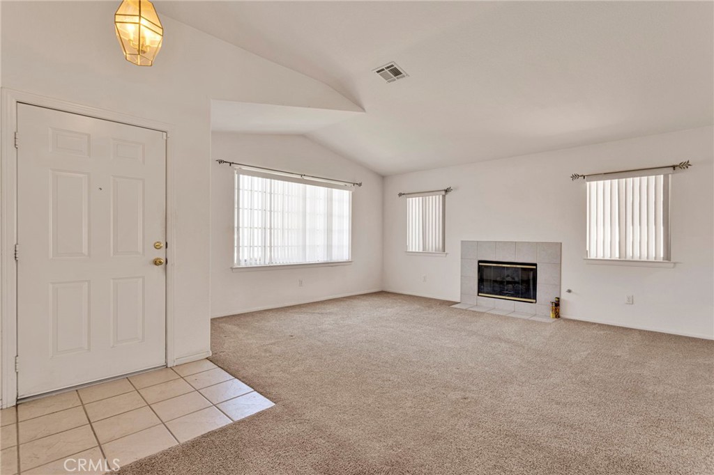 13455 Lakeside Drive Property Photo 10