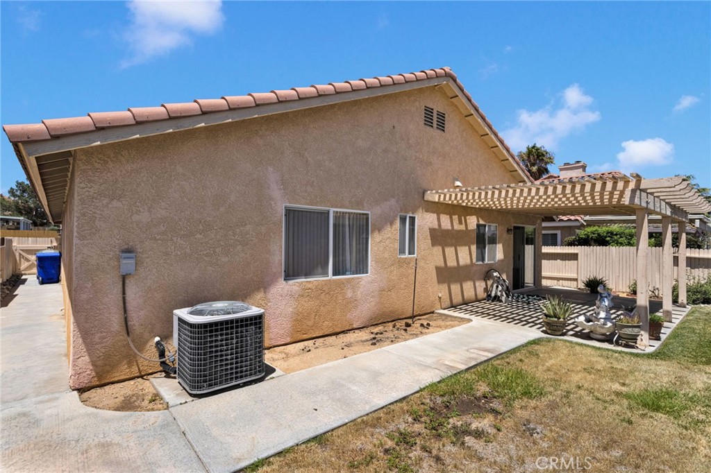 13455 Lakeside Drive Property Photo 39