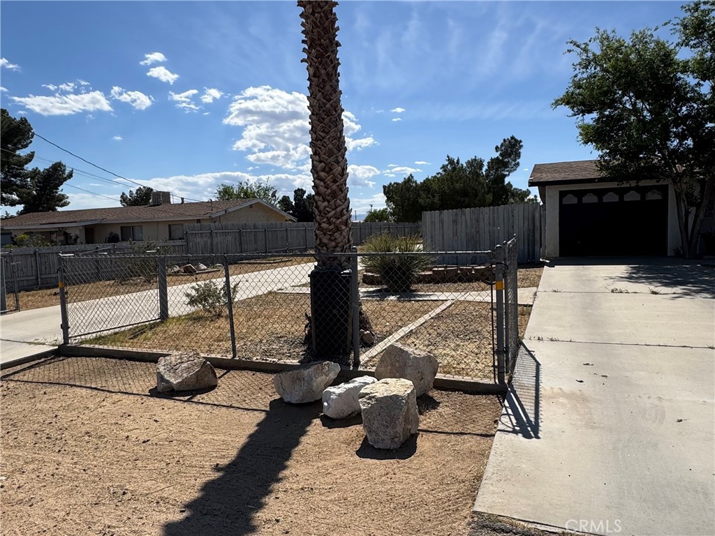 11968 Bornite Ave Property Photo 2