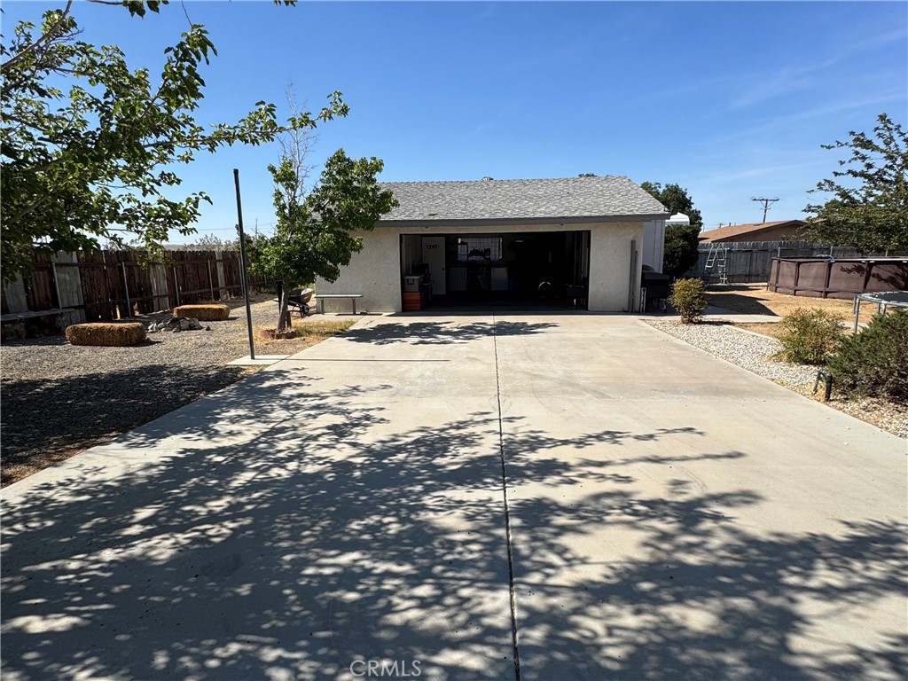 11968 Bornite Ave Property Photo 18