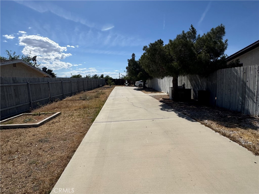 11968 Bornite Ave Property Photo 23