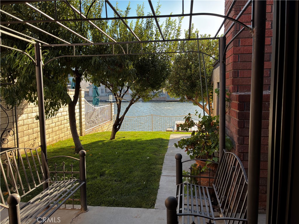 18090 Mariner Drive Property Photo 15