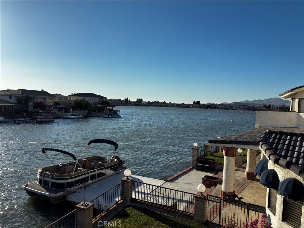 18090 Mariner Drive Property Photo 18